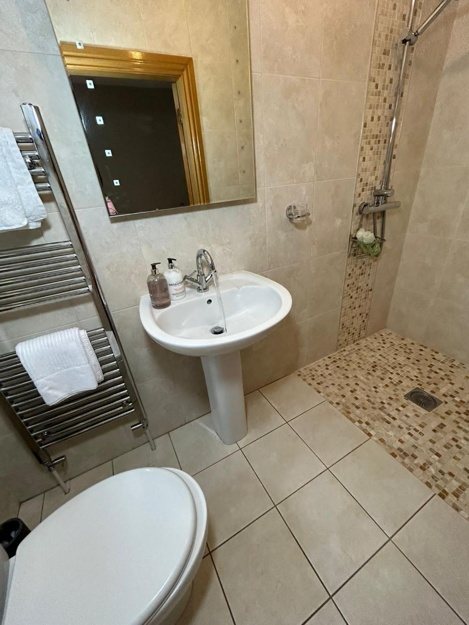 Dunhill Cottage B&B Hillsborough Pokoj fotografie